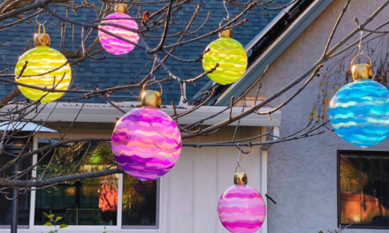 DIY Inflatable Outdoor Christmas Ornaments