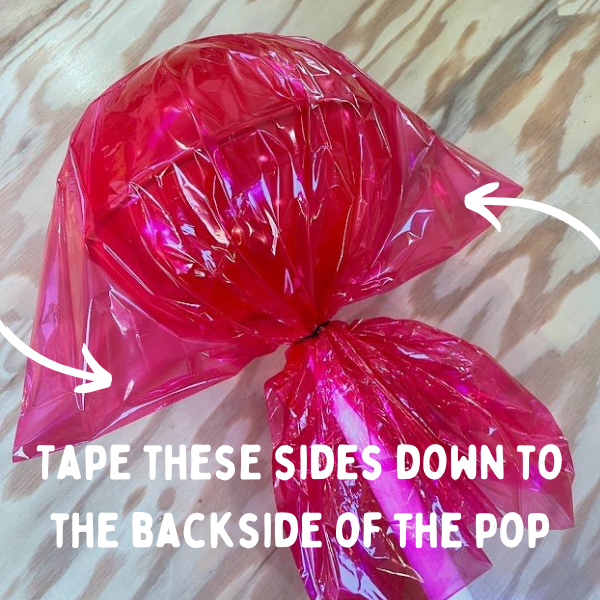 Add the glue to the rim of one bowl (16)
